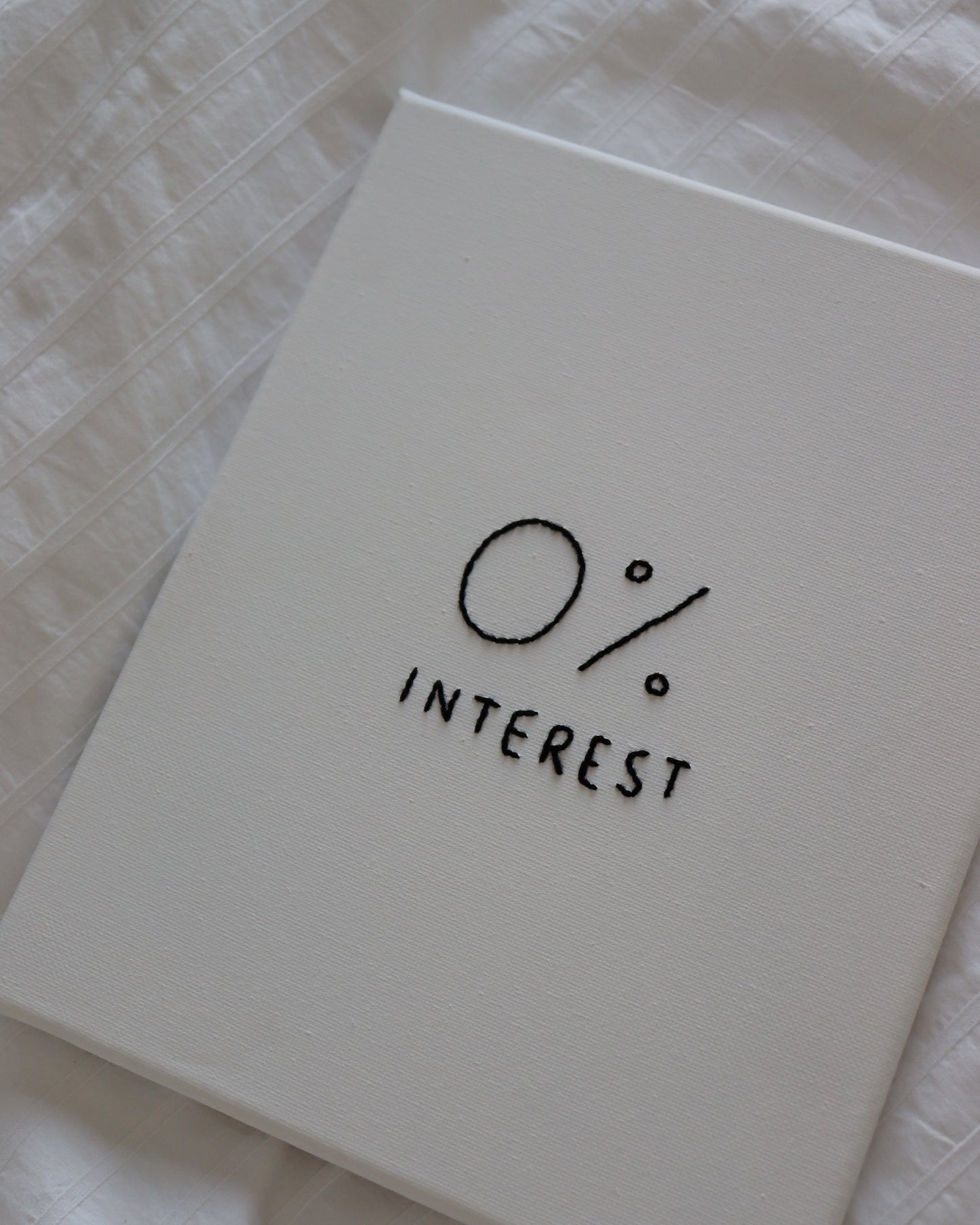 Lienzo bordado 'MEGAN'