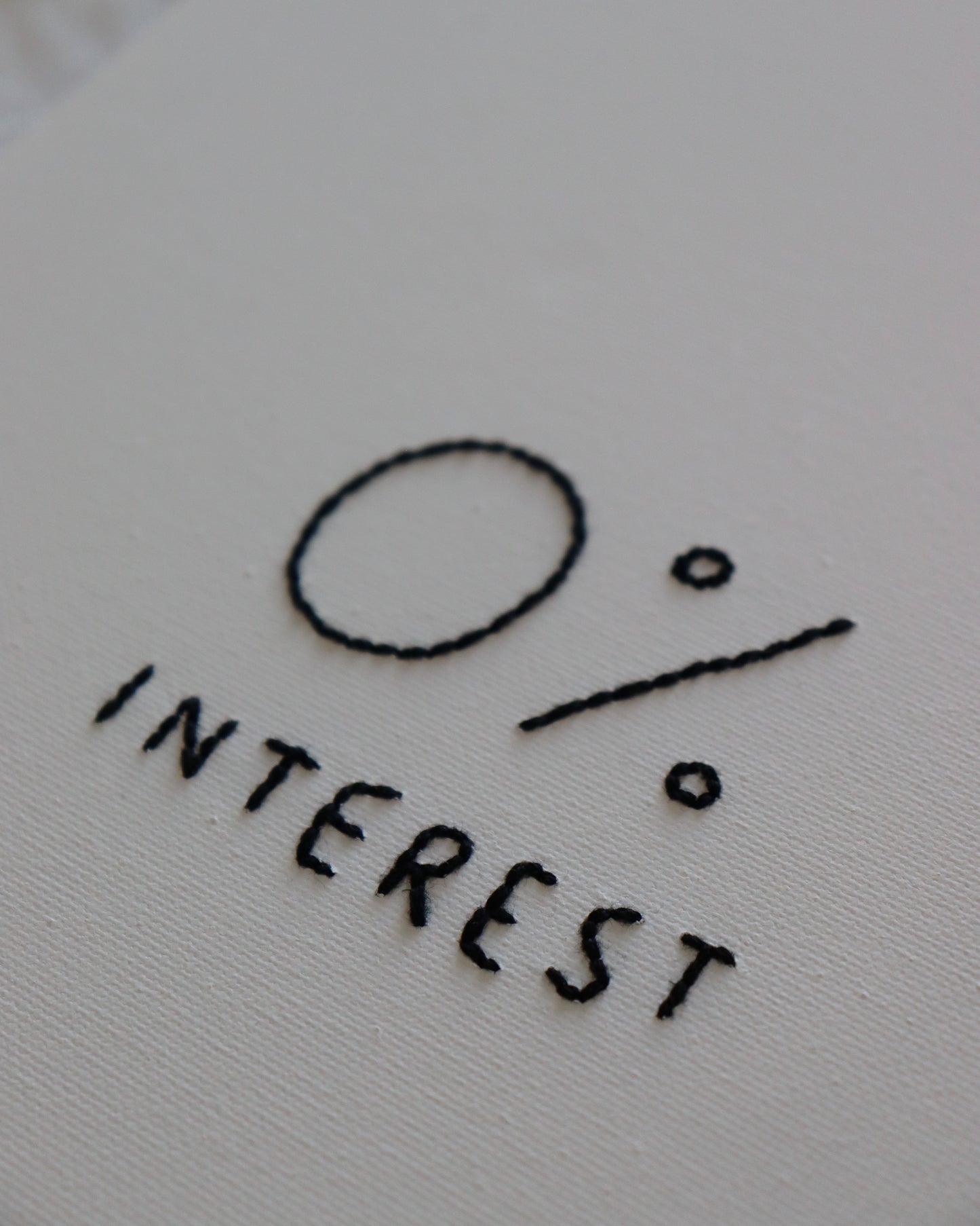 Lienzo bordado 'MEGAN'