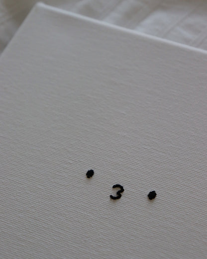 Lienzo bordado 'HALI'