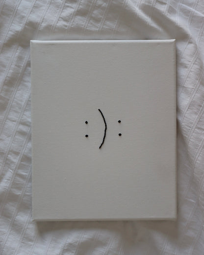 Lienzo bordado 'MAIA'